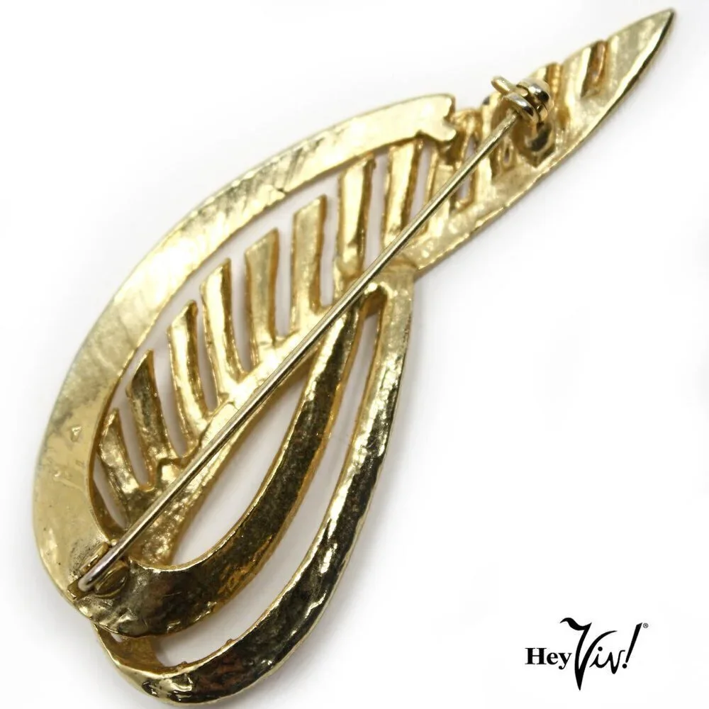 Vintage Curved Gold Leaf Shaped Pin - 3